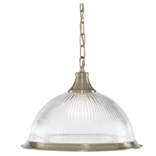 americky styl kuchyna skleneny zavesny klasicky mediteransky elegantny lampa osvetlenie jedalen obyvacia izba kuchynsky ostrov lameridiana lampy.jpg